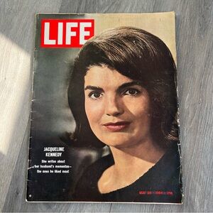 LIFE Magazine May 29 1964 Jacqueline Kennedy Cover